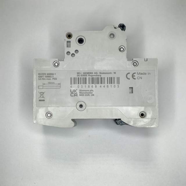 АВТОМАТИЧЕСКИЙ ВЫКЛЮЧАТЕЛЬ Iоткл.ном.=10КА 3-ПОЛЮСНЫЙ Iном=16А ТИП ЗАЩИТНОЙ ХАР-КИ=C Uном=400В АС  Ш