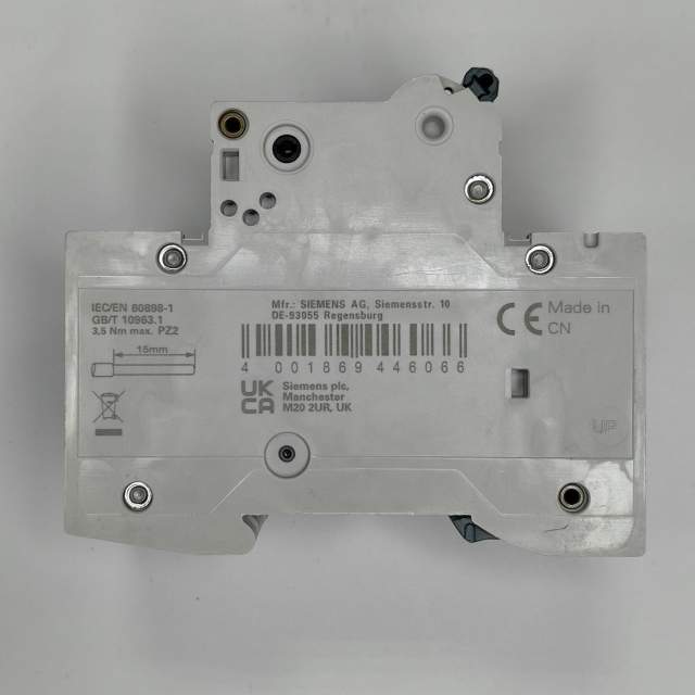 АВТОМАТИЧЕСКИЙ ВЫКЛЮЧАТЕЛЬ Iоткл.ном.=10КА 3-ПОЛЮСНЫЙ Iном=6А ТИП ЗАЩИТНОЙ ХАР-КИ=C Uном=400В АС  ШИ