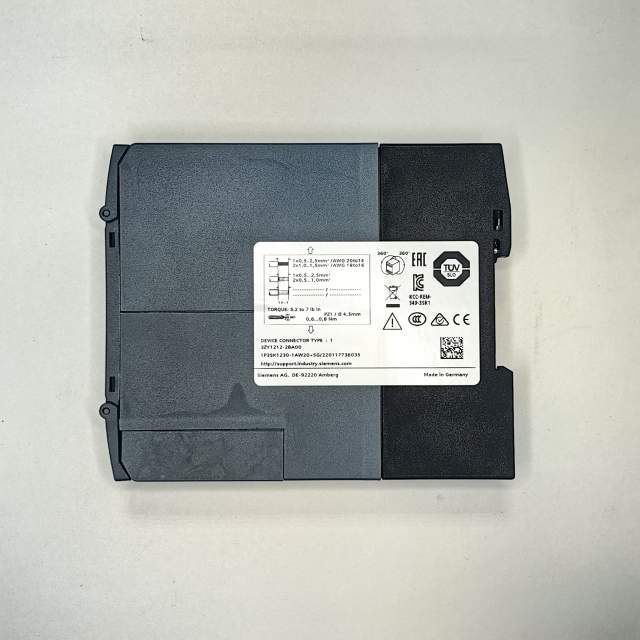 SIRIUS SAFETY RELAY POWERSUPPLY FOR 3SK1 ADVANCED SERIES US = 115 - 230 V AC SCREW CONNECTION