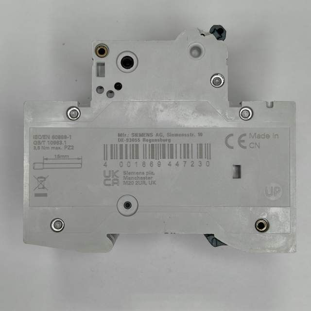 АВТОМАТИЧЕСКИЙ ВЫКЛЮЧАТЕЛЬ Iоткл.ном.=10КА 3-ПОЛЮСНЫЙ Iном=32А ТИП ЗАЩИТНОЙ ХАР-КИ=D Uном=400В АС  Ш