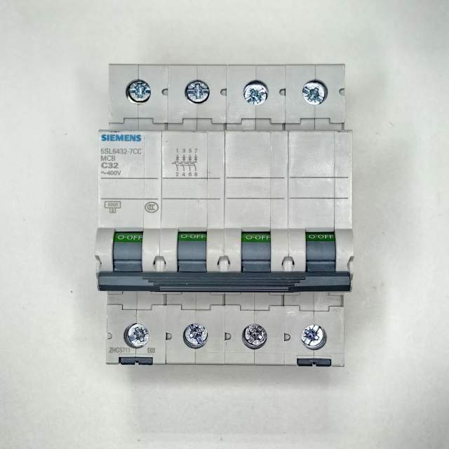 АВТОМАТИЧЕСКИЙ ВЫКЛЮЧАТЕЛЬ 400V 6KA, 4-ПОЛ., C, 32A