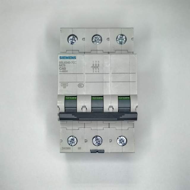 Автоматический выключатель Miniature circuit breaker 400 V 6kA, 3-pole, C, 40 A Circuit breaker 400