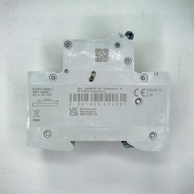 АВТОМАТИЧЕСКИЙ ВЫКЛЮЧАТЕЛЬ 400V 6KA, 4-ПОЛ., C, 40A