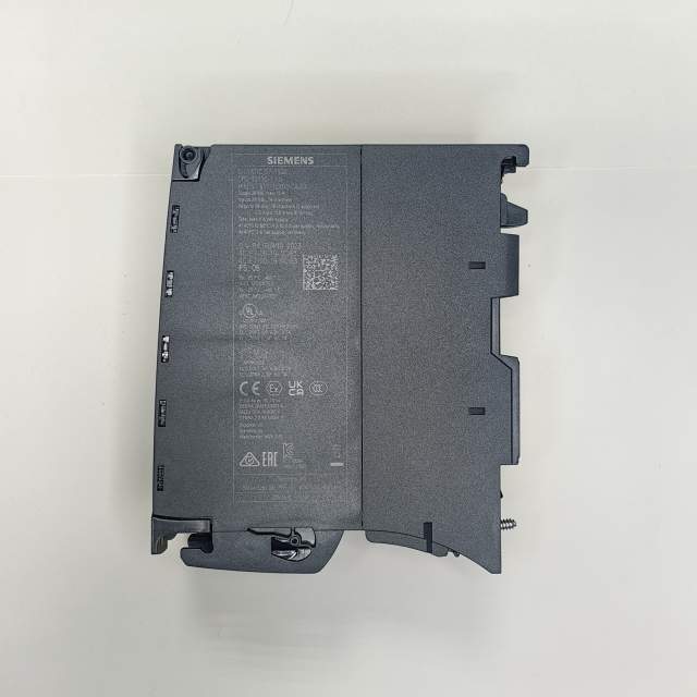 SIMATIC S7-1500, компактный центральный процессор CPU 1511C-1 PN, рабочая память 175 кБ и 1 МБ для данных, 16 дискретных входов, 16 дискретных выходов, 5 аналоговых входов, 2 аналоговых выхода, 6 высокоскоростных счётчиков, 1 интерфейс - PROFINET IRT с 2х