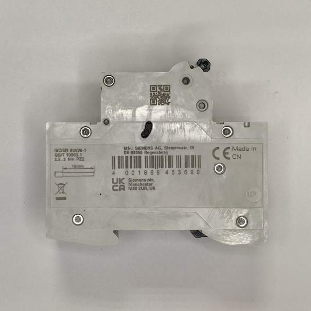 АВТОМАТИЧЕСКИЙ ВЫКЛЮЧАТЕЛЬ 400V 6KA, 3-ПОЛ., C, 32A